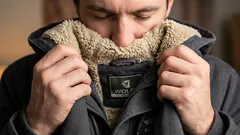 Kako ukloniti miris znoja s vanjske odjeće bez pranja