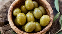 Ako kod kuće imate maslinine koštice, onda u rukama držite pravo blago: zašto i kako ih ponovno iskoristiti.