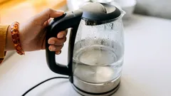 Zašto vodu ne treba kuhati dvaput: uvjerljiv razlog